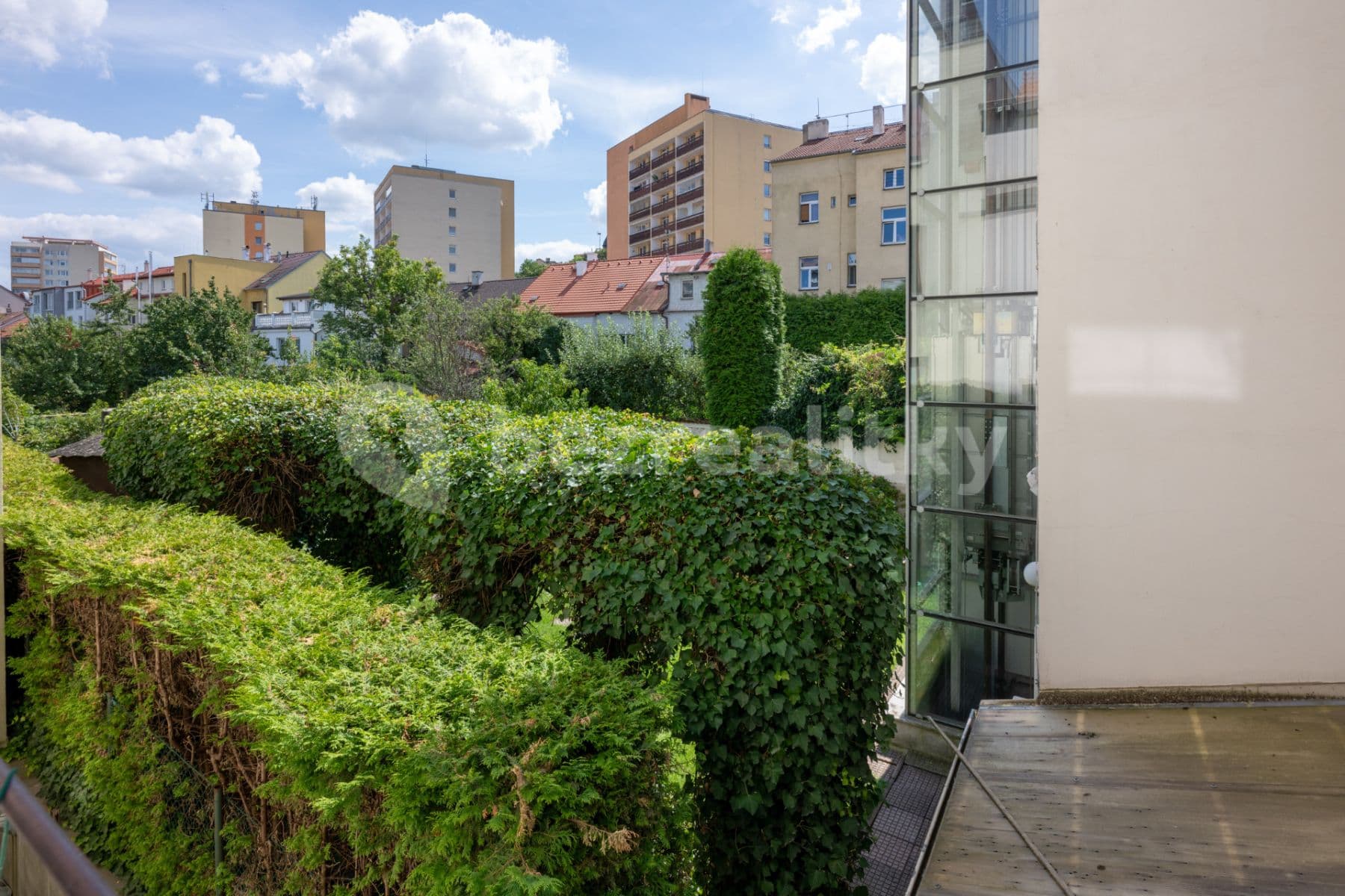 Pronájem bytu 1+1 32 m², Gutova, Praha, Praha Pronájem bytu 1+1 32 m², Gutova, Praha, Praha