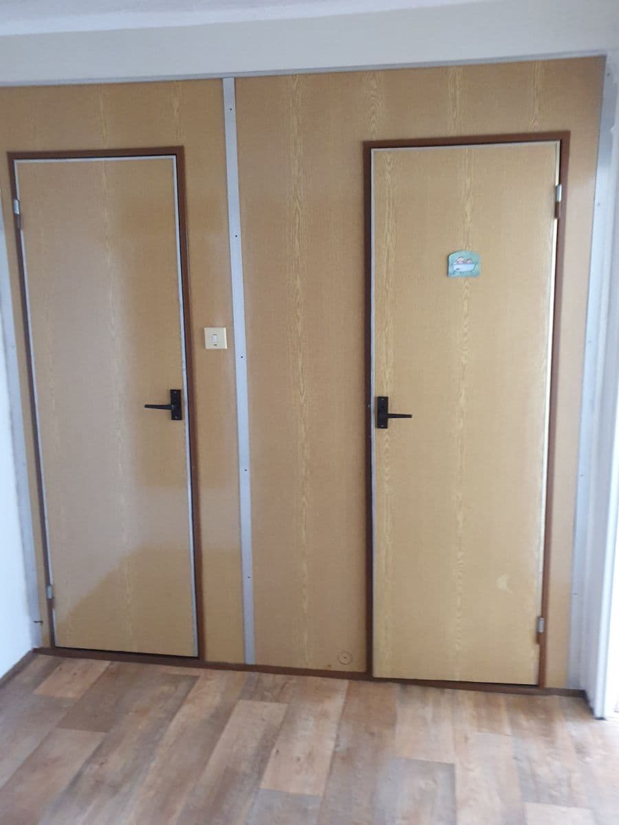 Pronájem bytu 2+kk 40 m², Valtická, Brno, Jihomoravský kraj Pronájem bytu 2+kk 40 m², Valtická, Brno, Jihomoravský kraj