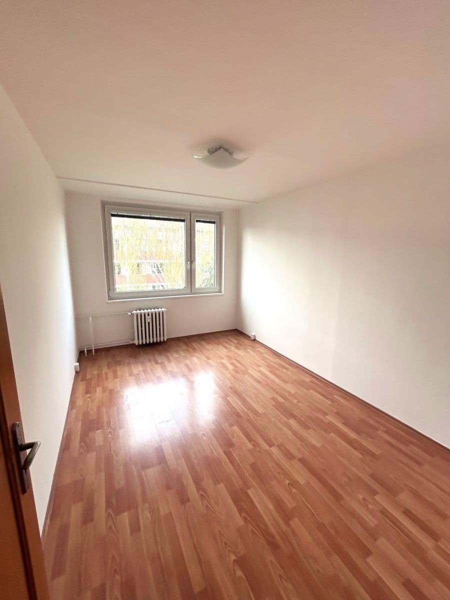 Pronájem bytu 4+kk 87 m², K Rovinám, Praha, Praha Pronájem bytu 4+kk 87 m², K Rovinám, Praha, Praha