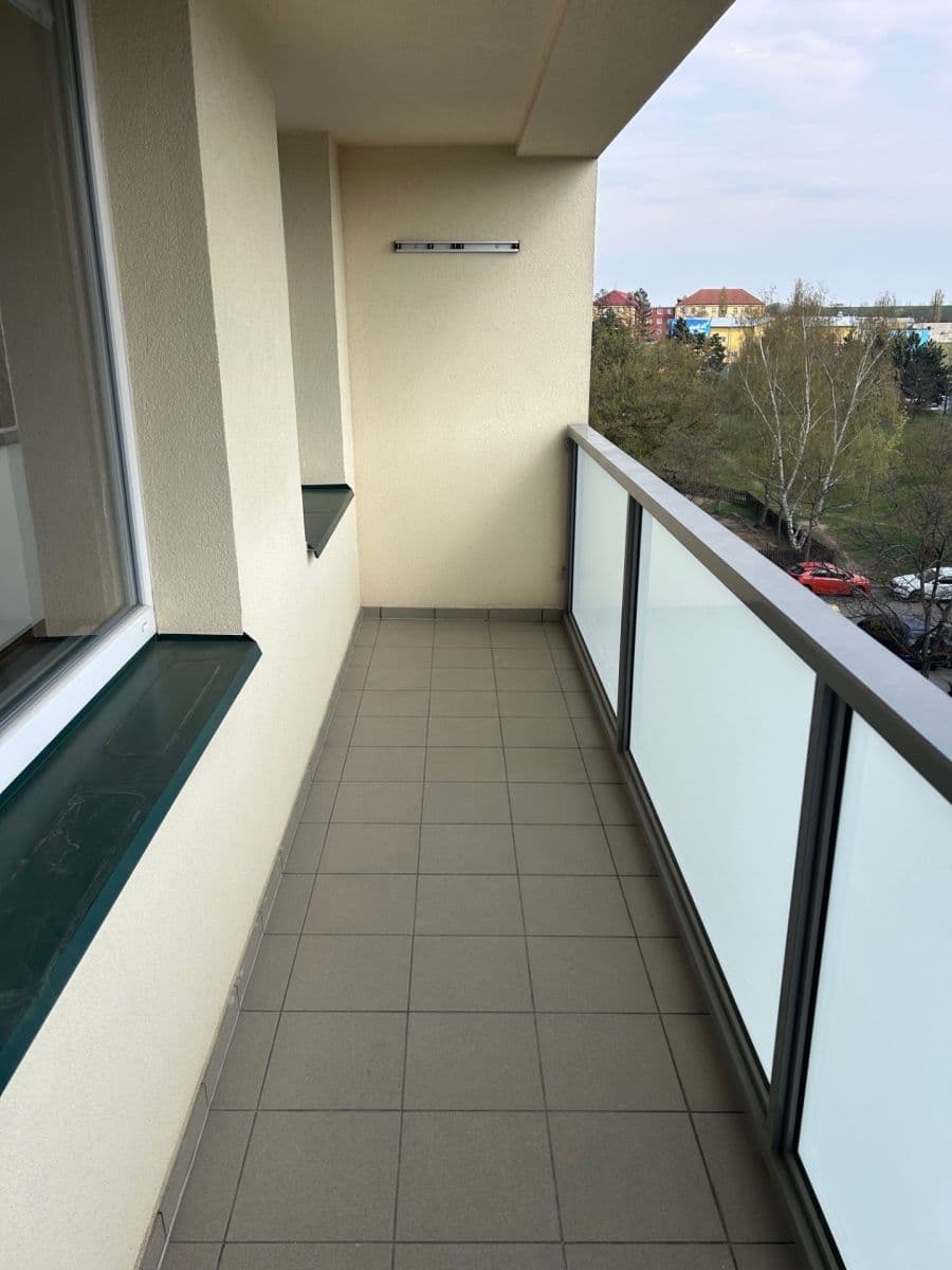 Pronájem bytu 4+kk 87 m², K Rovinám, Praha, Praha Pronájem bytu 4+kk 87 m², K Rovinám, Praha, Praha
