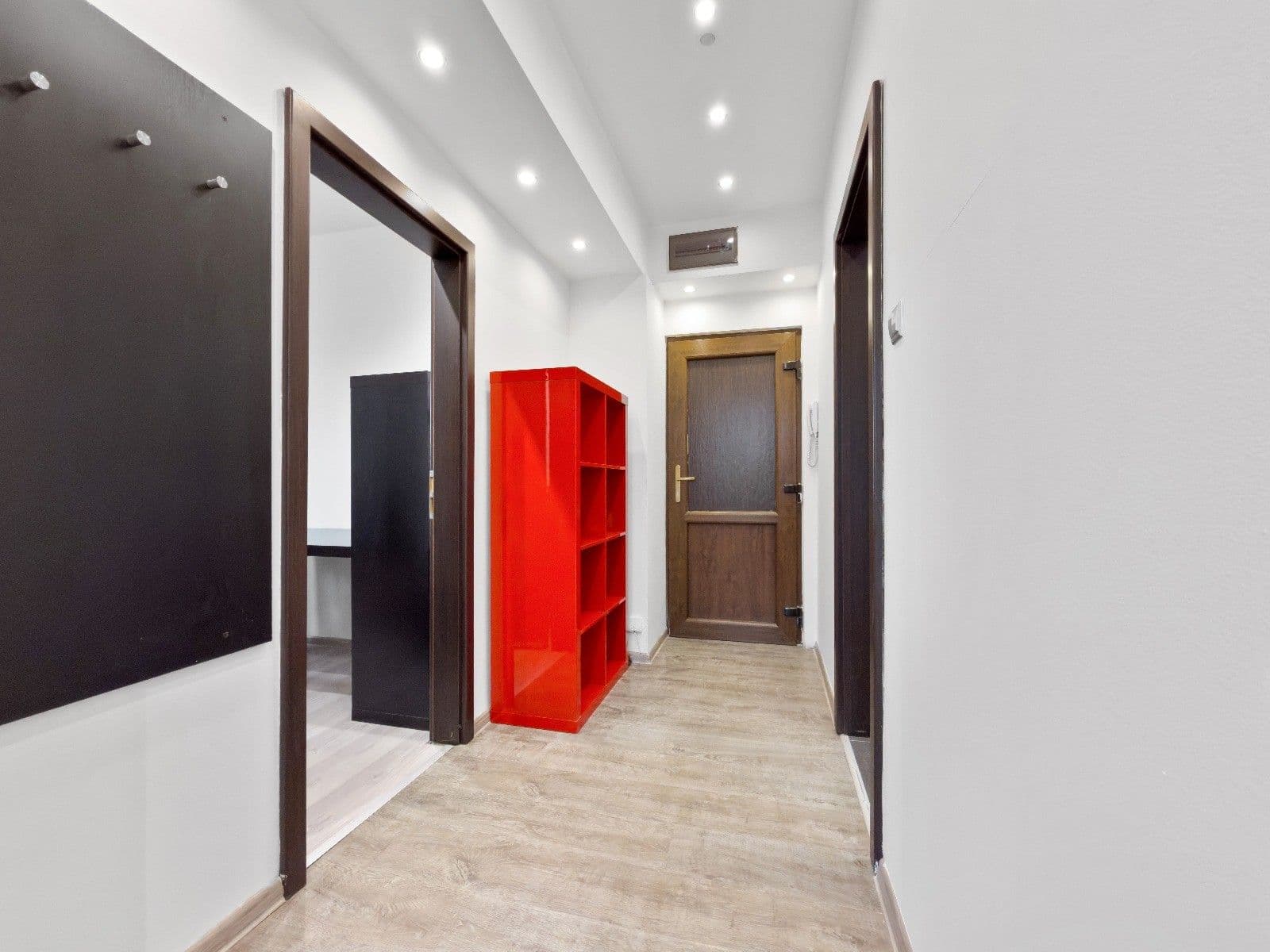 Pronájem bytu 3+1 75 m², Školní, Rybitví, Pardubický kraj Pronájem bytu 3+1 75 m², Školní, Rybitví, Pardubický kraj