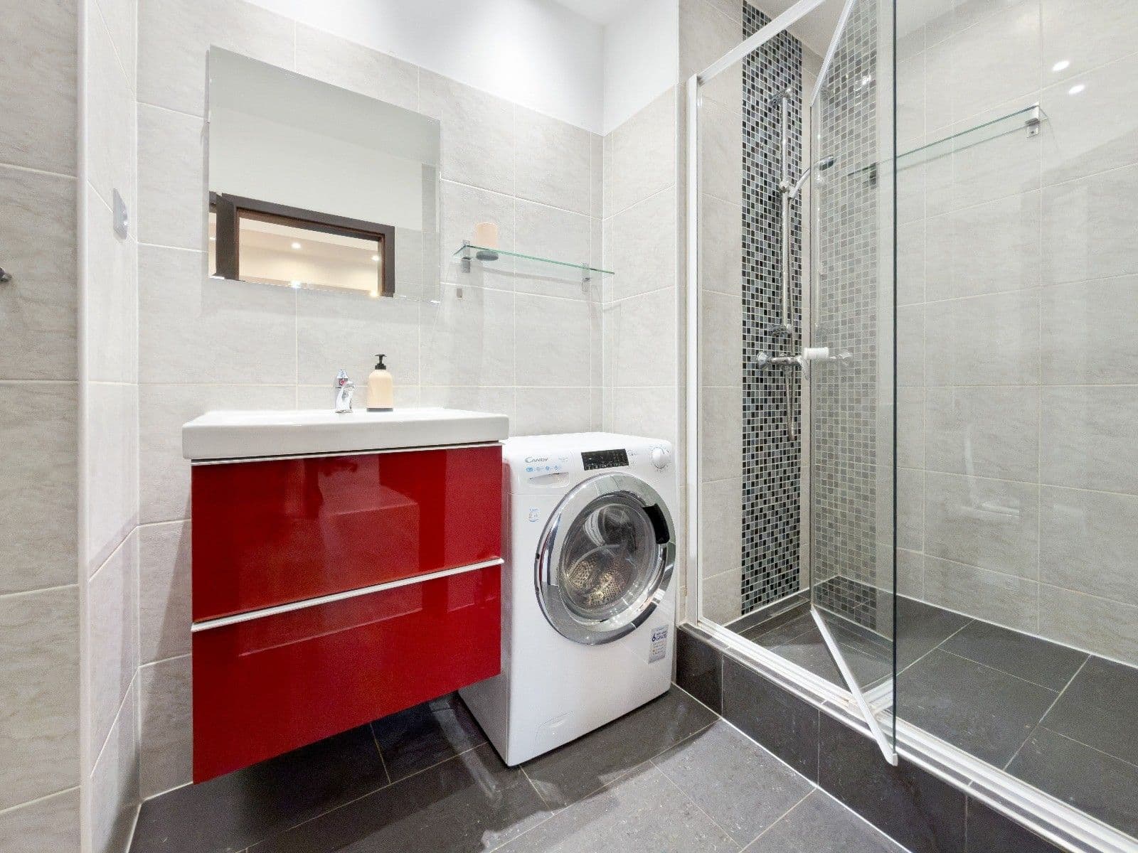 Pronájem bytu 3+1 75 m², Školní, Rybitví, Pardubický kraj Pronájem bytu 3+1 75 m², Školní, Rybitví, Pardubický kraj