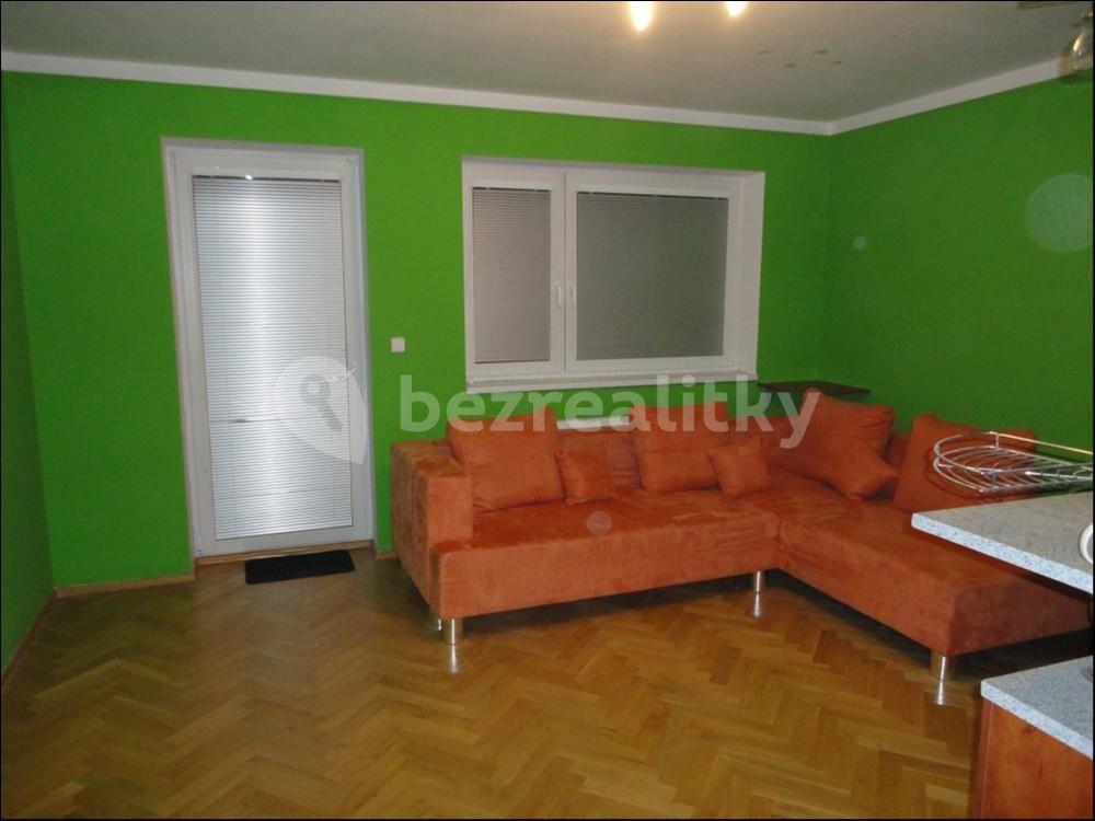 Pronájem bytu 1+kk 35 m², Libušská, Praha, Praha