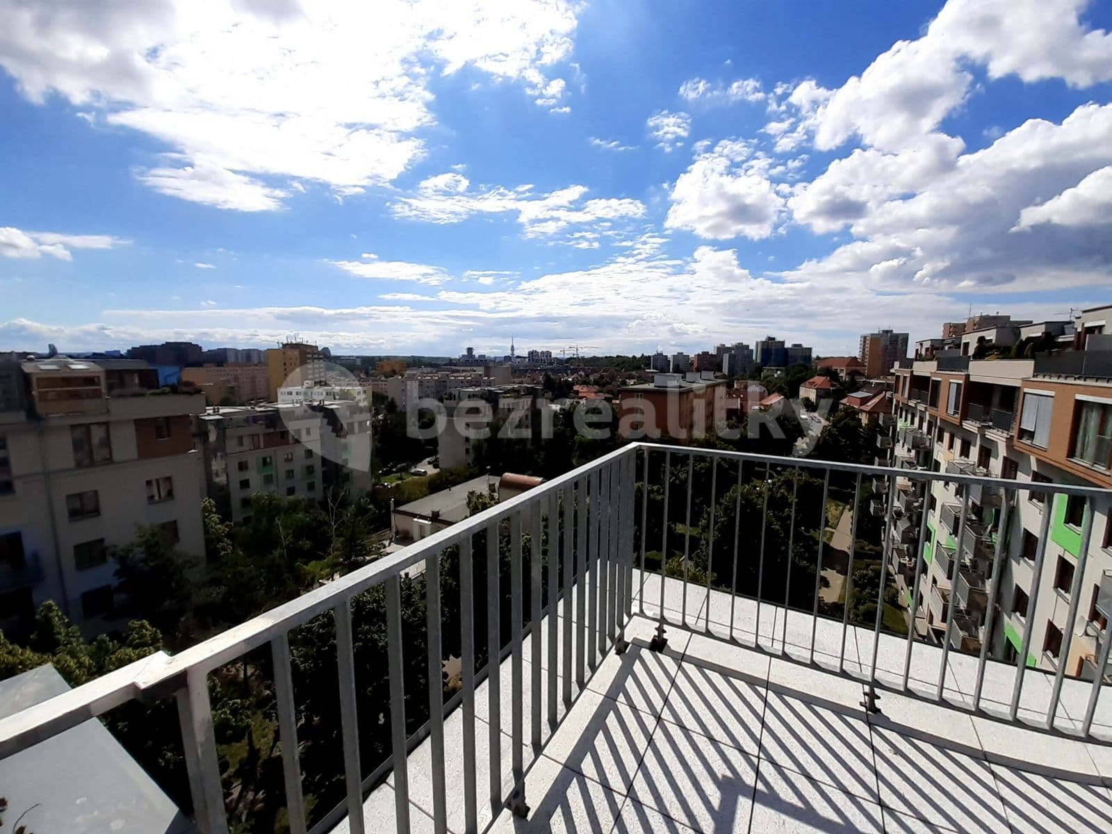 Pronájem bytu 3+kk 101 m², Pod lipami, Praha, Praha Pronájem bytu 3+kk 101 m², Pod lipami, Praha, Praha