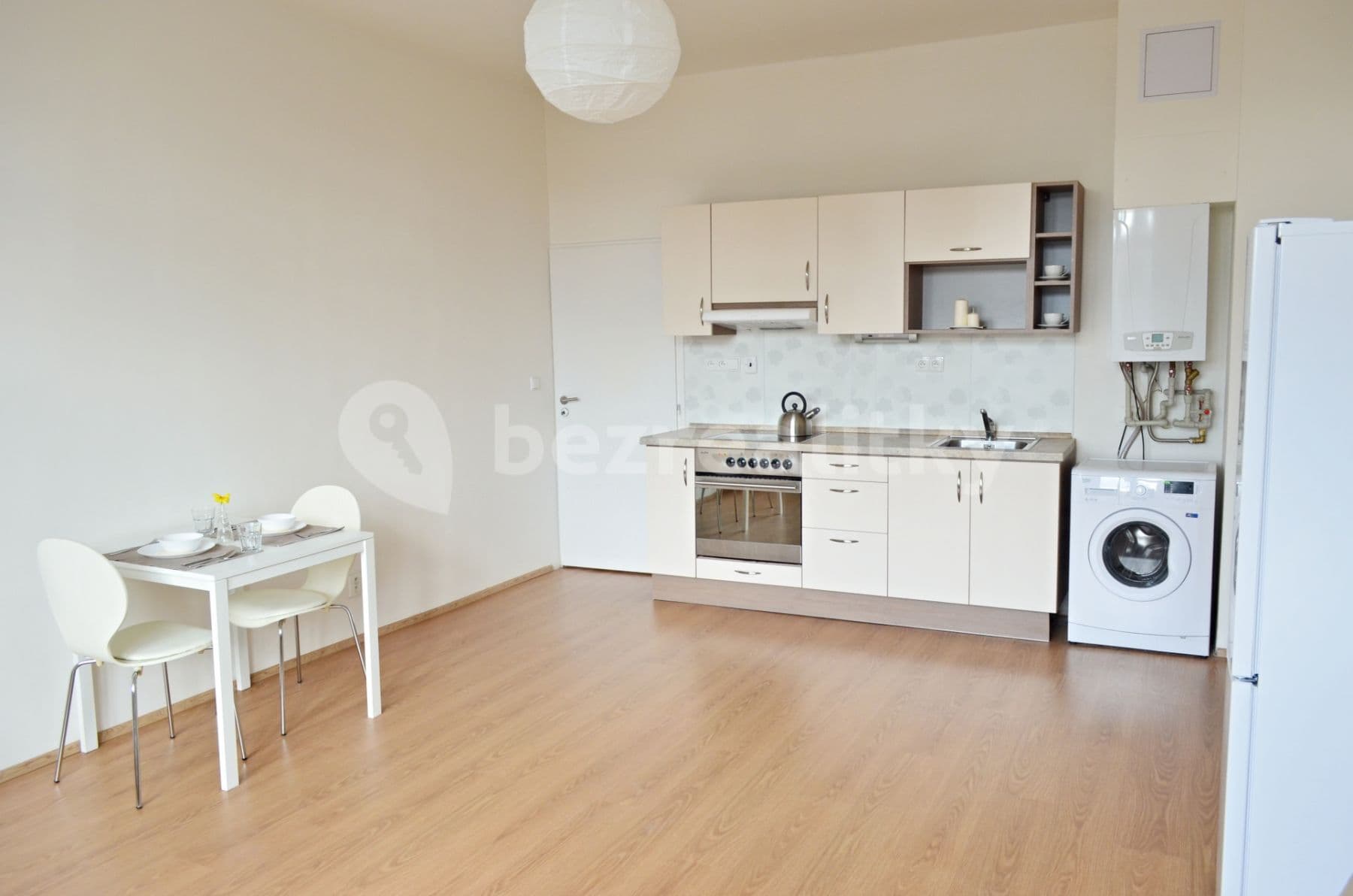 Pronájem bytu 2+kk 60 m², Plzeň, Plzeňský kraj Pronájem bytu 2+kk 60 m², Plzeň, Plzeňský kraj