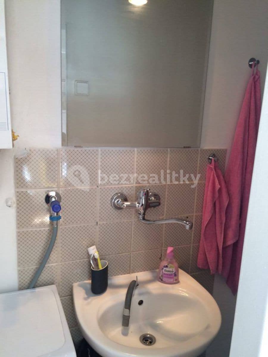 Pronájem bytu 2+kk 38 m², Nuselská, Praha, Praha Pronájem bytu 2+kk 38 m², Nuselská, Praha, Praha