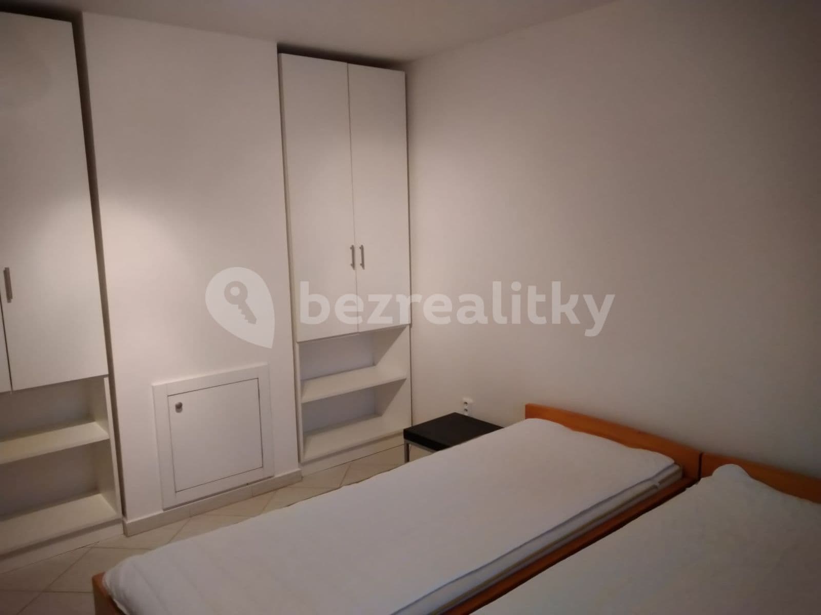 Pronájem bytu 2+kk 43 m², Bělohorská, Brno, Jihomoravský kraj Pronájem bytu 2+kk 43 m², Bělohorská, Brno, Jihomoravský kraj