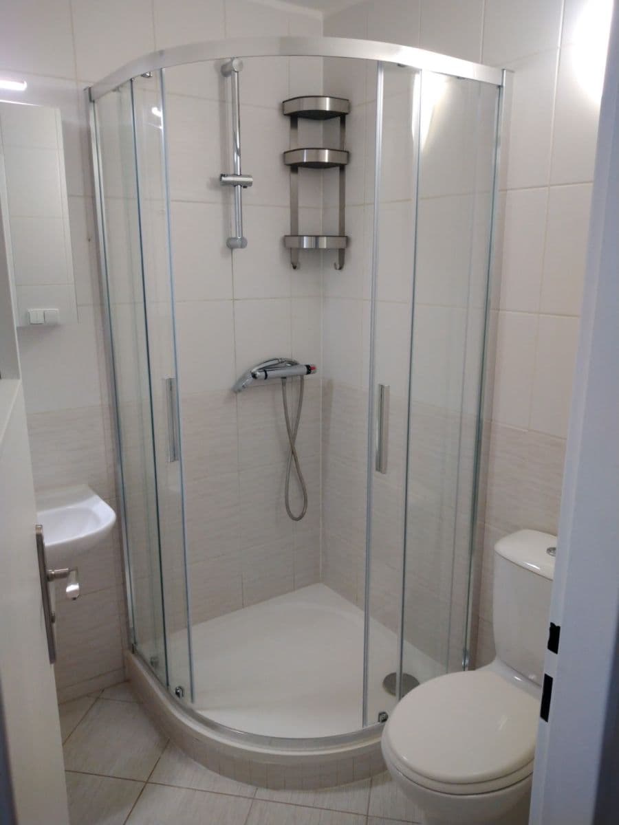Pronájem bytu 2+kk 45 m², Došlíkova, Brno, Jihomoravský kraj Pronájem bytu 2+kk 45 m², Došlíkova, Brno, Jihomoravský kraj