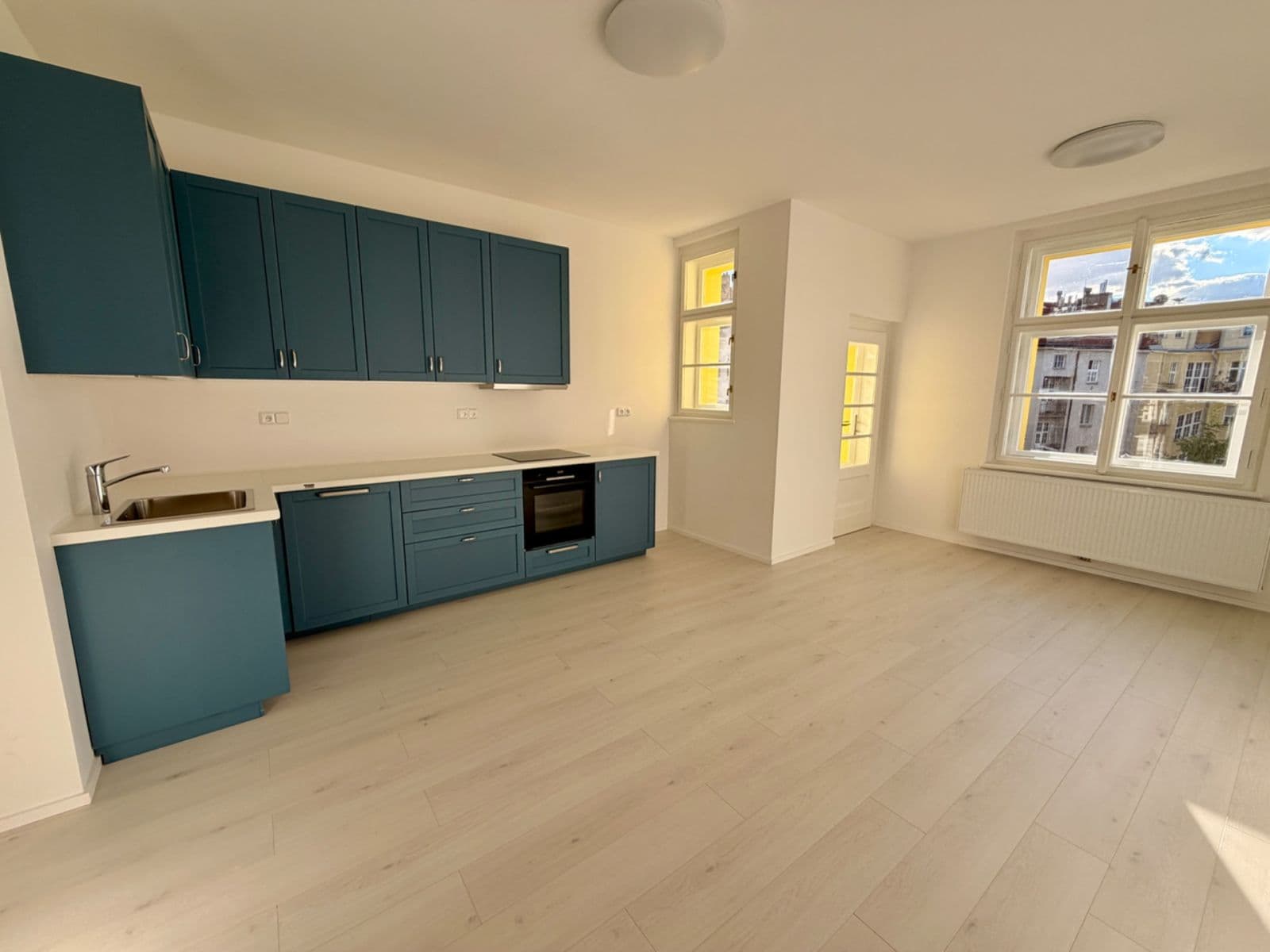Pronájem bytu 3+kk 85 m², Uralská, Praha, Praha Pronájem bytu 3+kk 85 m², Uralská, Praha, Praha