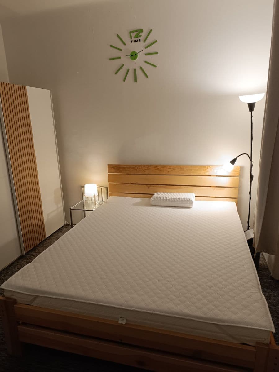 Pronájem bytu 1+kk 25 m², U Pergamenky, Praha, Praha Pronájem bytu 1+kk 25 m², U Pergamenky, Praha, Praha