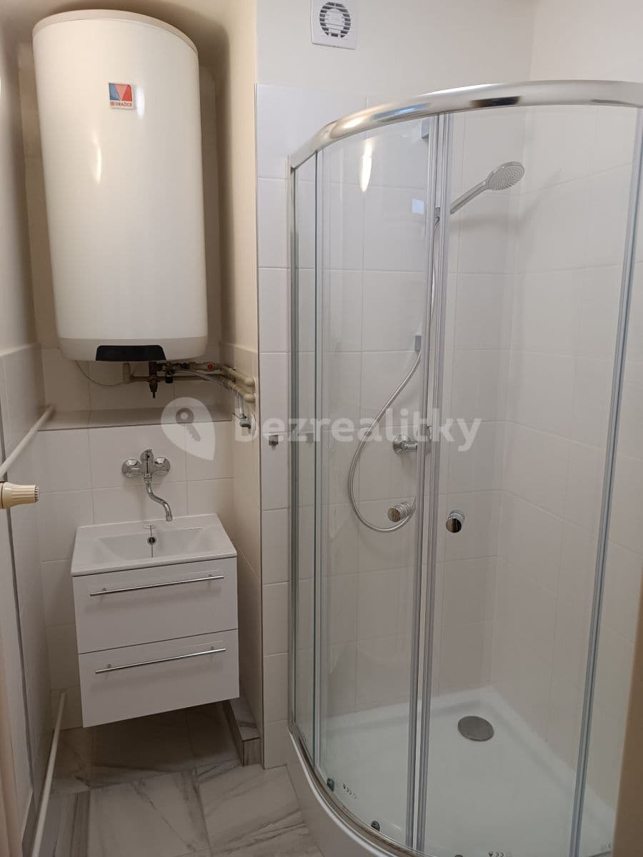 Pronájem bytu 2+1 56 m², Myslbekova, Olomouc, Olomoucký kraj Pronájem bytu 2+1 56 m², Myslbekova, Olomouc, Olomoucký kraj