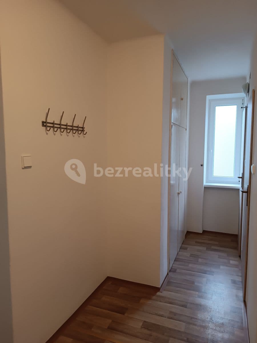 Pronájem bytu 2+1 56 m², Myslbekova, Olomouc, Olomoucký kraj Pronájem bytu 2+1 56 m², Myslbekova, Olomouc, Olomoucký kraj