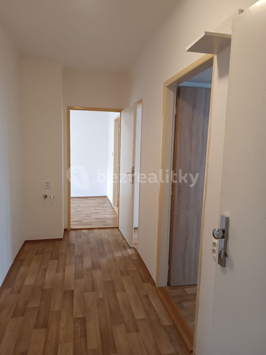 Pronájem bytu 2+1 56 m², Myslbekova, Olomouc, Olomoucký kraj Pronájem bytu 2+1 56 m², Myslbekova, Olomouc, Olomoucký kraj