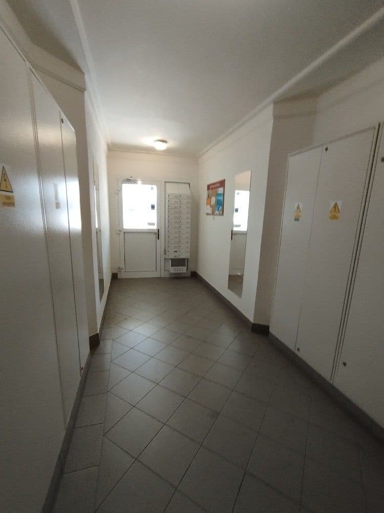 Pronájem bytu 1+kk 25 m², Bratislavská, Brno, Jihomoravský kraj Pronájem bytu 1+kk 25 m², Bratislavská, Brno, Jihomoravský kraj