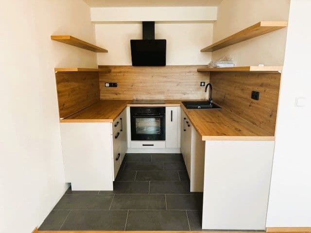 Pronájem bytu 2+kk 47 m², Karla Tájka, Brandýs nad Labem-Stará Boleslav, Středočeský kraj Pronájem bytu 2+kk 47 m², Karla Tájka, Brandýs nad Labem-Stará Boleslav, Středočeský kraj