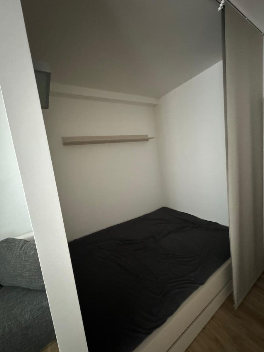 Pronájem bytu 1+kk 37 m², Litovelská, Olomouc, Olomoucký kraj Pronájem bytu 1+kk 37 m², Litovelská, Olomouc, Olomoucký kraj