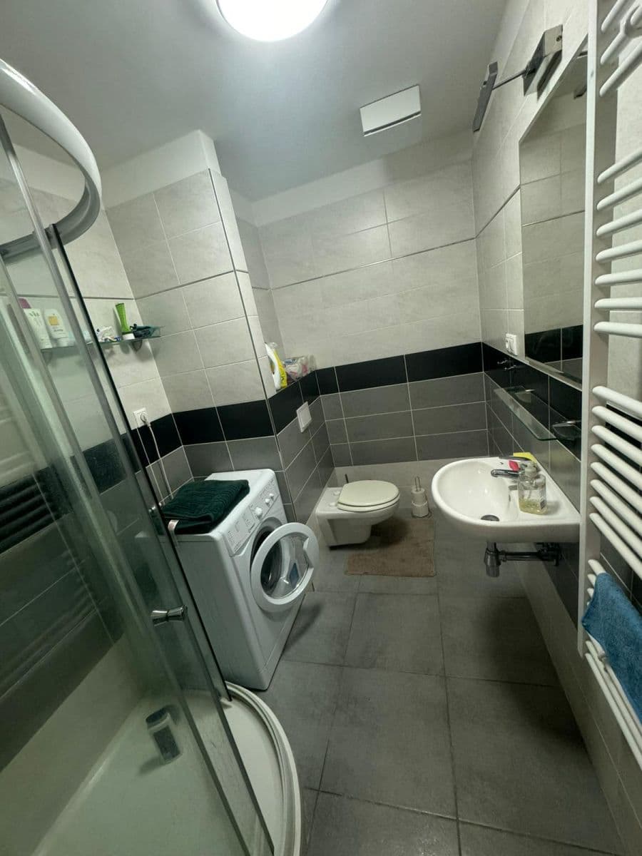 Pronájem bytu 1+kk 37 m², Litovelská, Olomouc, Olomoucký kraj Pronájem bytu 1+kk 37 m², Litovelská, Olomouc, Olomoucký kraj