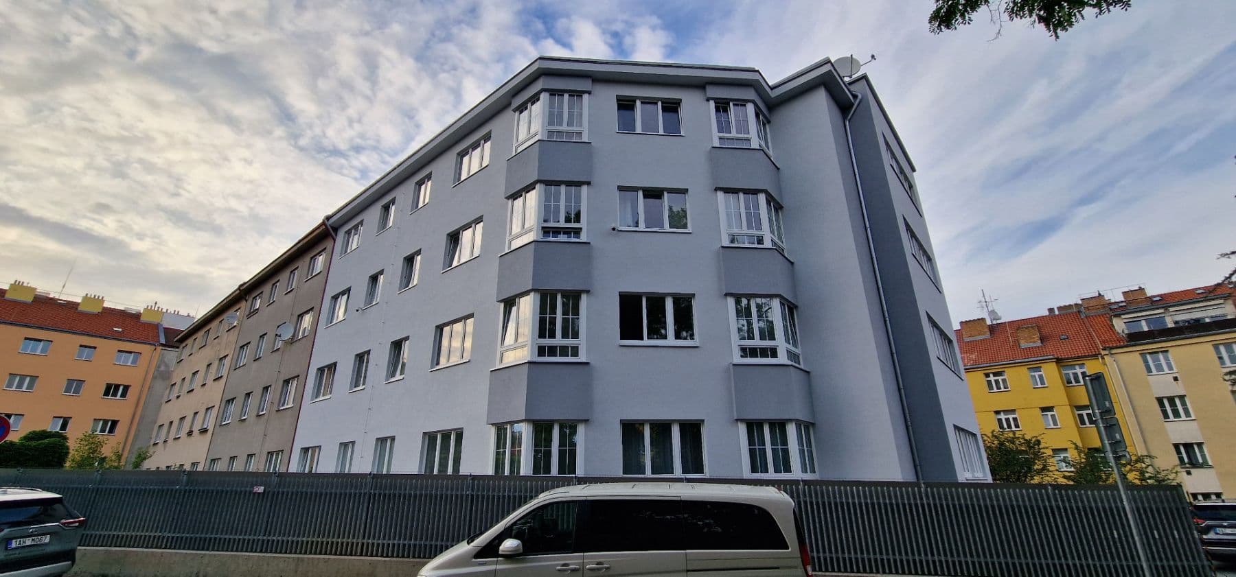 Pronájem bytu 1+kk 46 m², Zdařilá, Praha, Praha Pronájem bytu 1+kk 46 m², Zdařilá, Praha, Praha