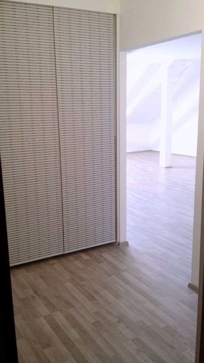 Pronájem bytu 1+kk 46 m², Zdařilá, Praha, Praha Pronájem bytu 1+kk 46 m², Zdařilá, Praha, Praha