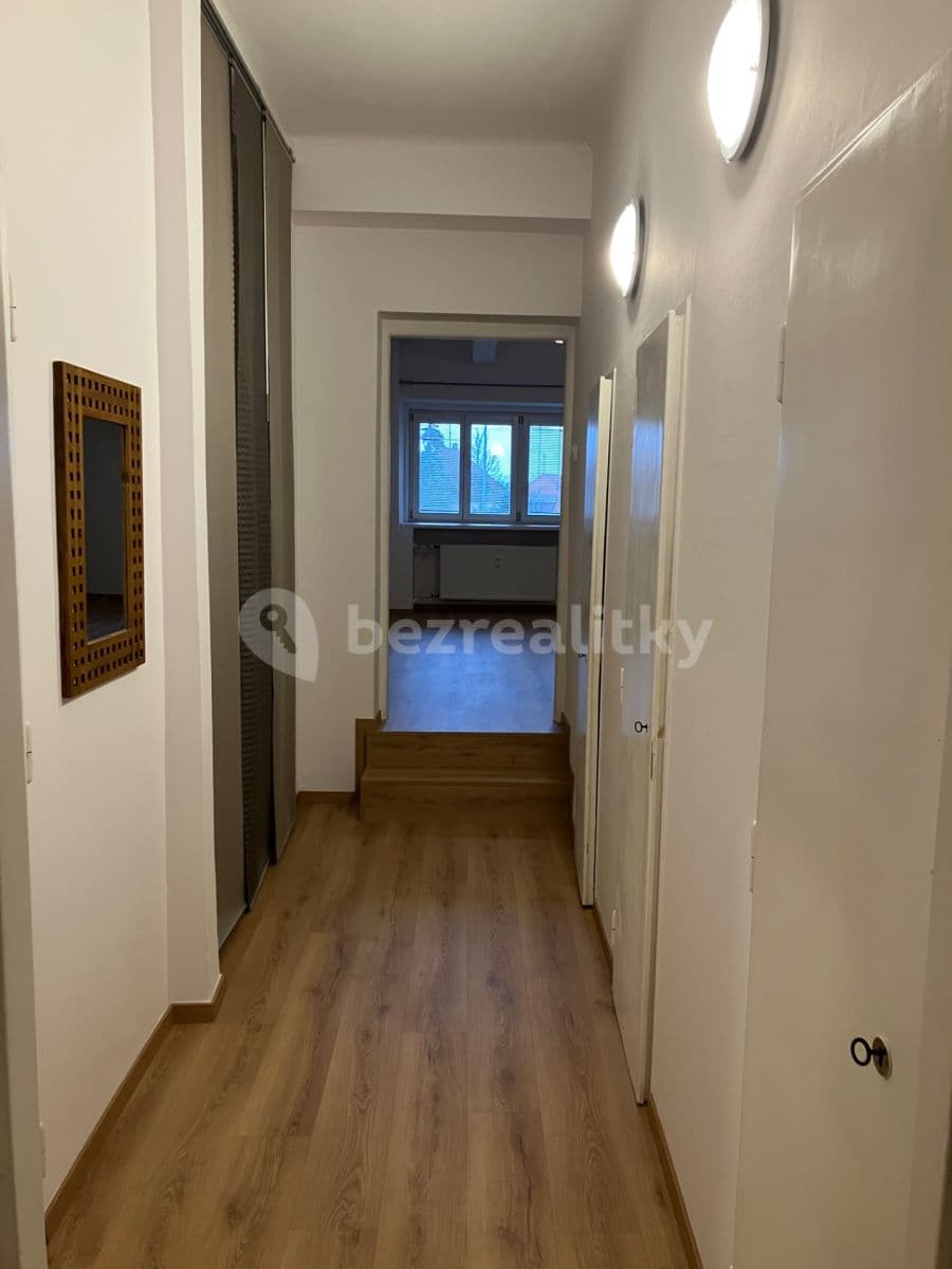 Pronájem bytu 1+1 42 m², Šrobárova, Praha, Praha Pronájem bytu 1+1 42 m², Šrobárova, Praha, Praha