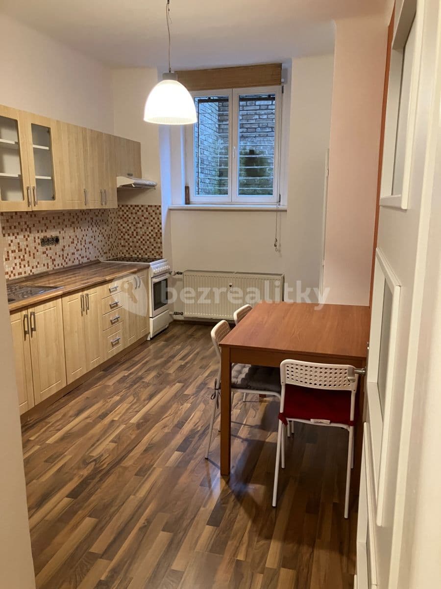 Pronájem bytu 1+1 42 m², Šrobárova, Praha, Praha Pronájem bytu 1+1 42 m², Šrobárova, Praha, Praha