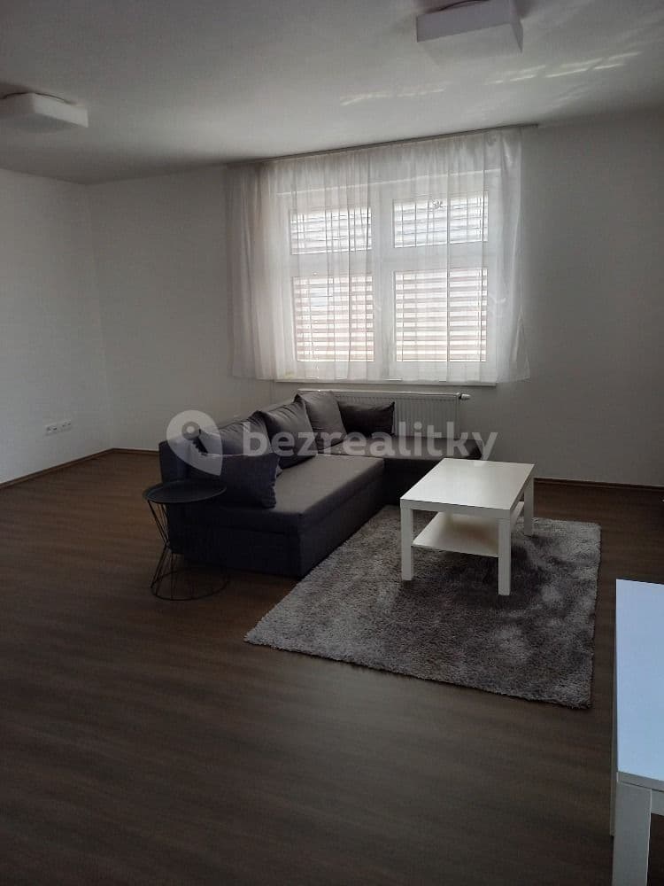 Pronájem bytu 1+kk 40 m², Kvítková, Zlín, Zlínský kraj Pronájem bytu 1+kk 40 m², Kvítková, Zlín, Zlínský kraj