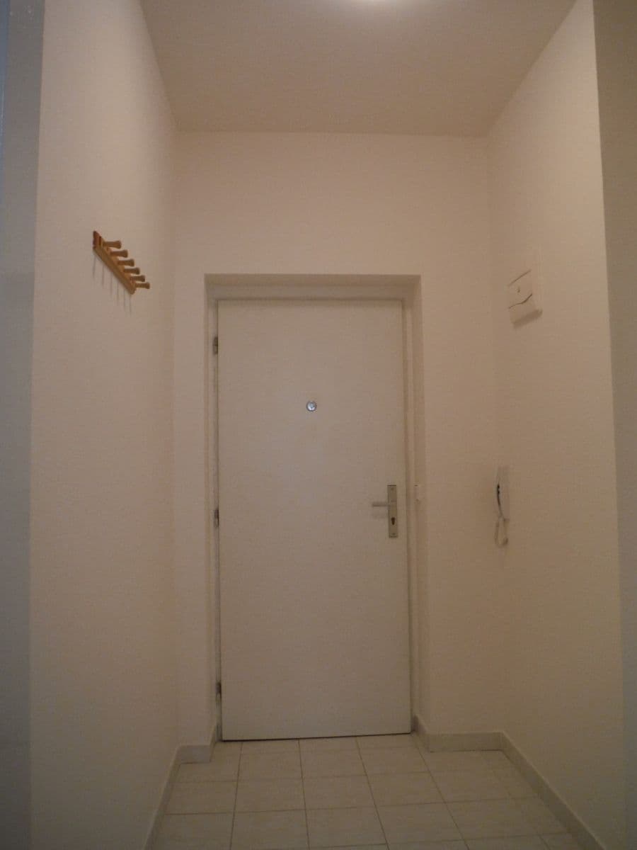 Prodej bytu 2+kk 46 m², Pelušková, Praha, Praha Prodej bytu 2+kk 46 m², Pelušková, Praha, Praha