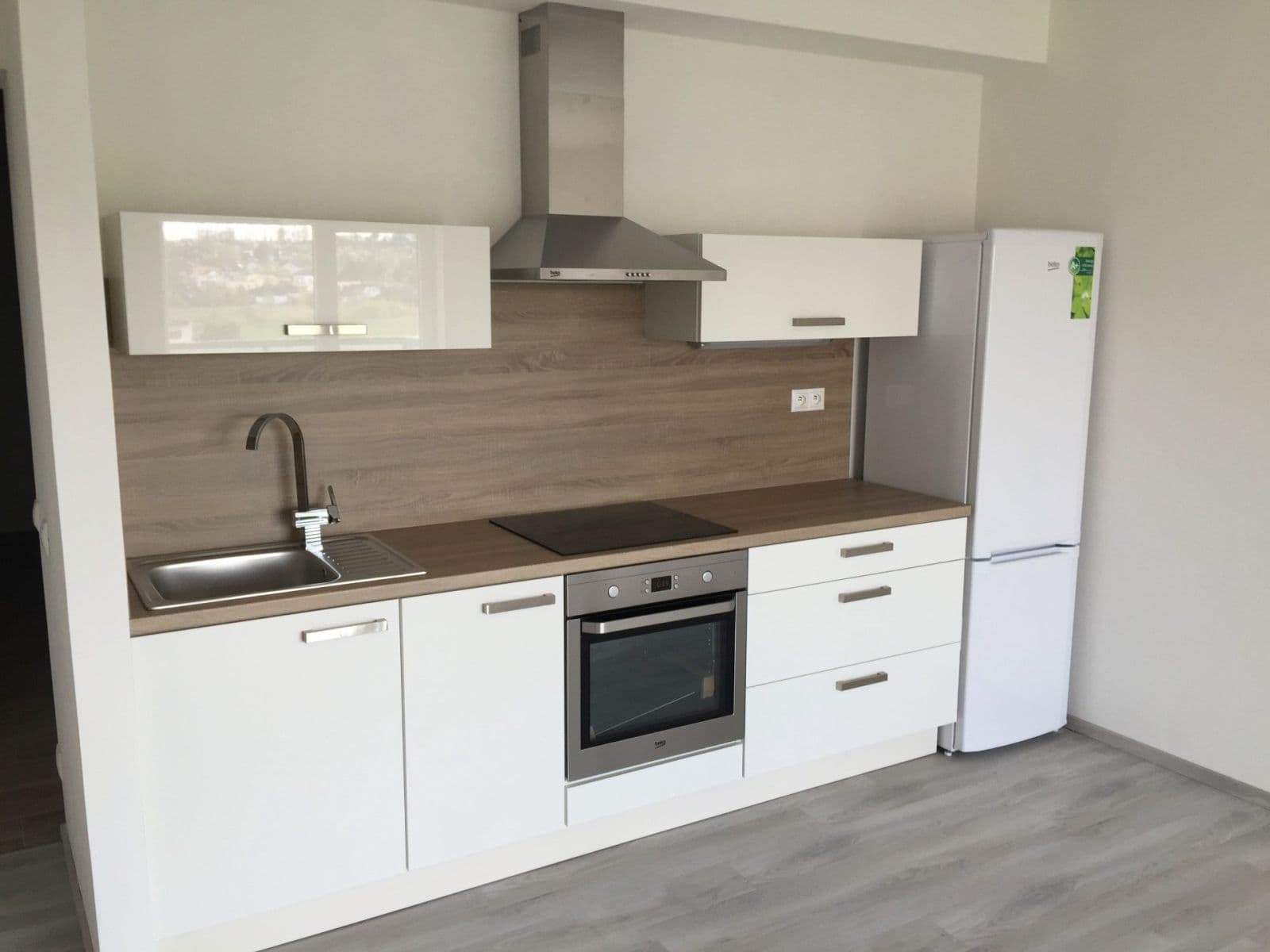 Pronájem bytu 2+kk 57 m², U Velkého rybníka, Plzeň, Plzeňský kraj Pronájem bytu 2+kk 57 m², U Velkého rybníka, Plzeň, Plzeňský kraj