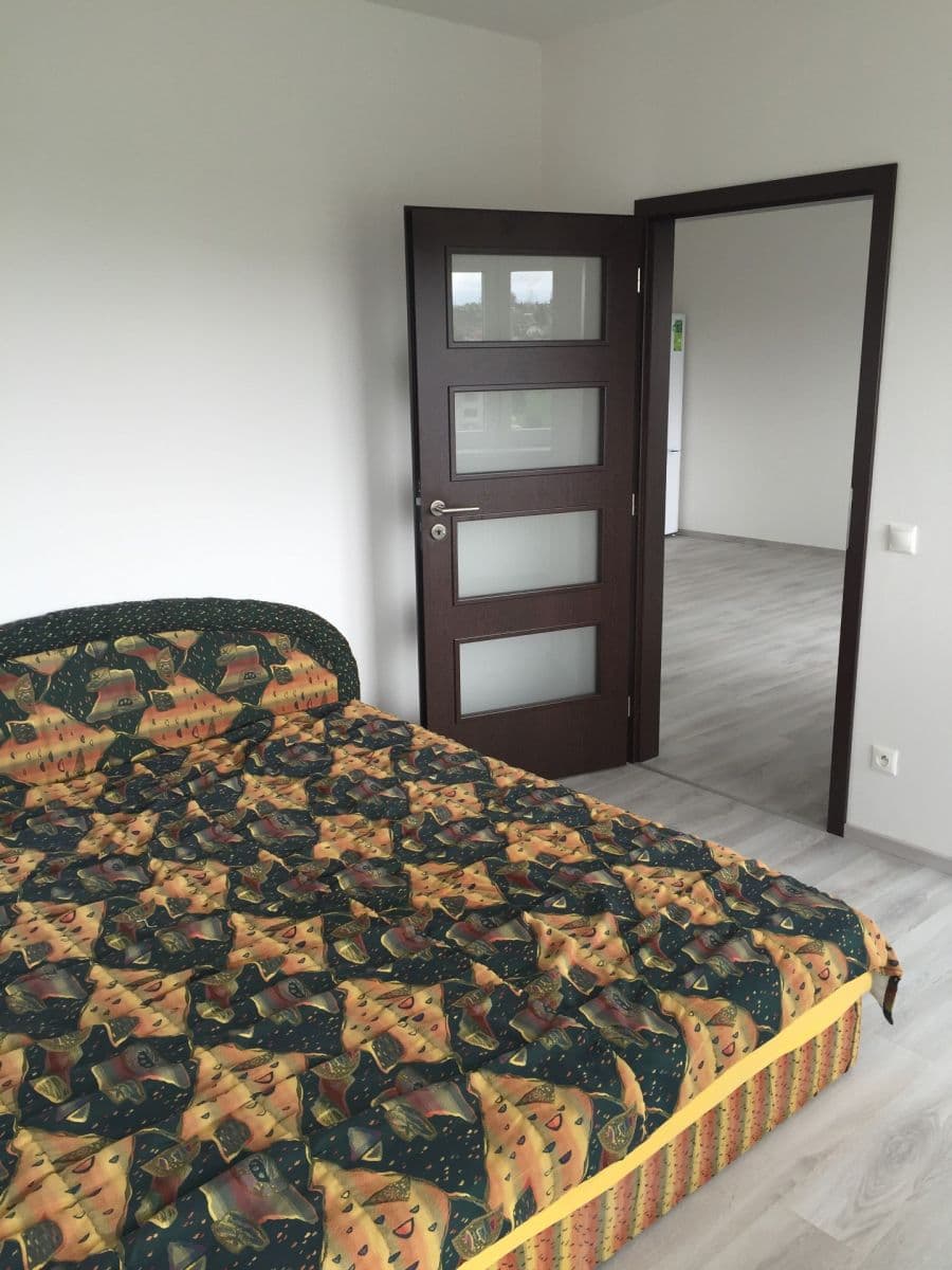 Pronájem bytu 2+kk 57 m², U Velkého rybníka, Plzeň, Plzeňský kraj Pronájem bytu 2+kk 57 m², U Velkého rybníka, Plzeň, Plzeňský kraj