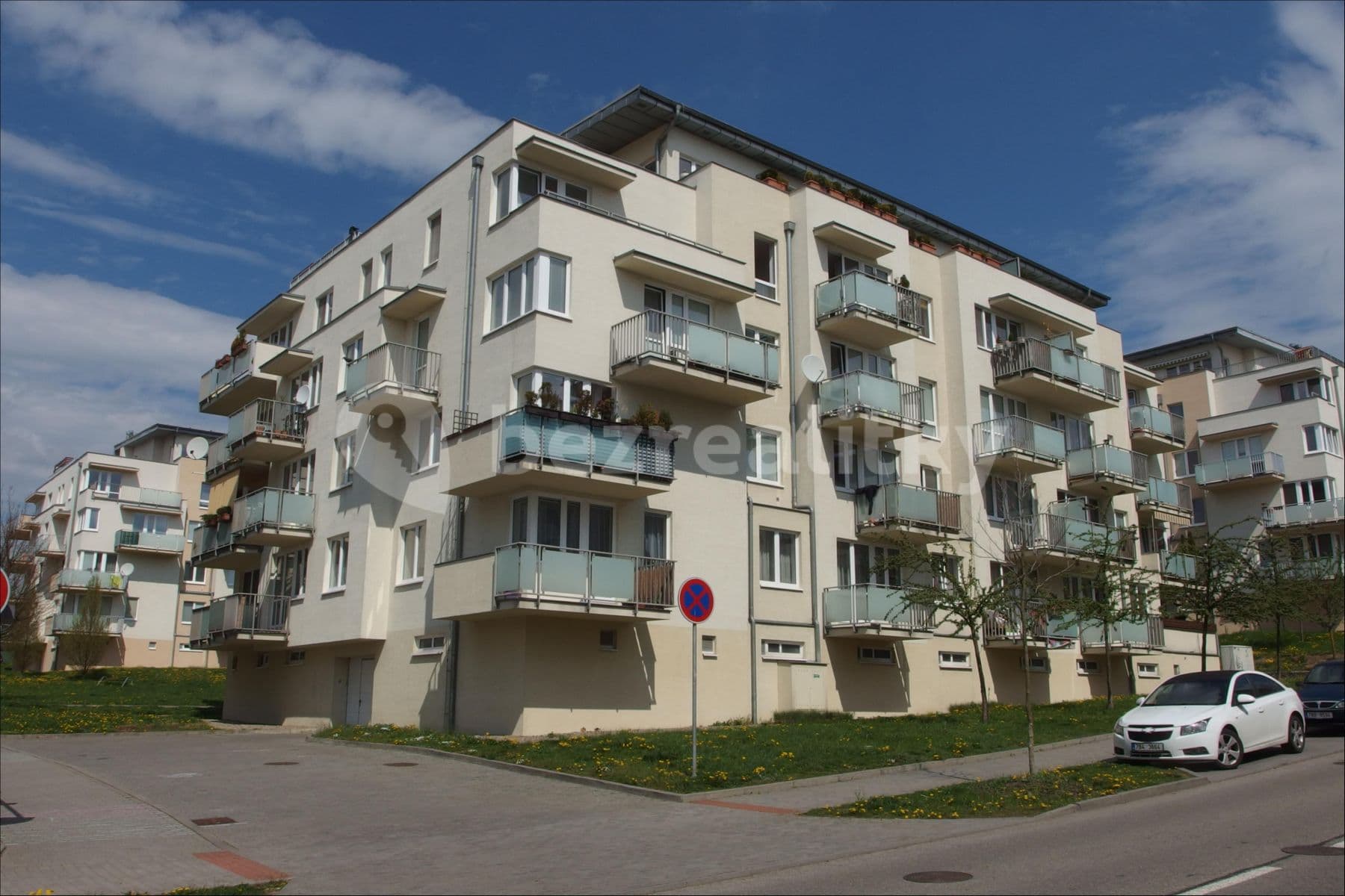 Pronájem bytu 1+kk 35 m², Nadační, Brno, Jihomoravský kraj Pronájem bytu 1+kk 35 m², Nadační, Brno, Jihomoravský kraj