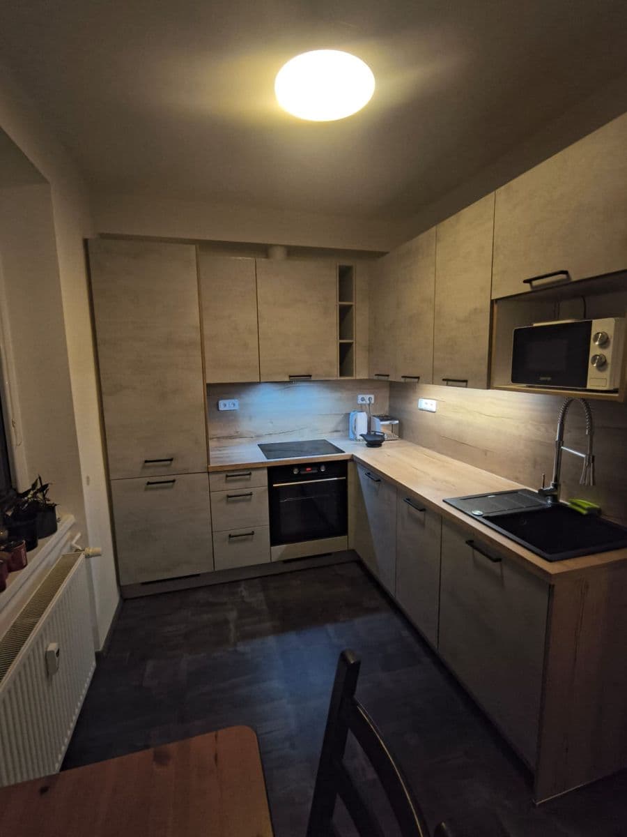 Pronájem bytu 1+1 39 m², Kafkova, Praha, Praha Pronájem bytu 1+1 39 m², Kafkova, Praha, Praha