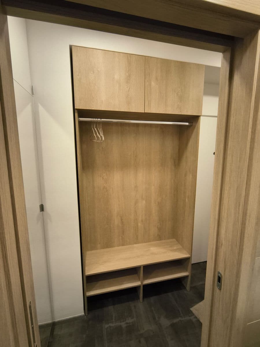 Pronájem bytu 1+1 39 m², Kafkova, Praha, Praha Pronájem bytu 1+1 39 m², Kafkova, Praha, Praha