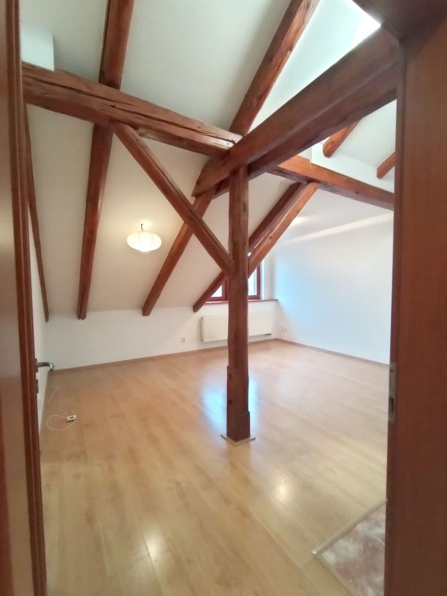 Pronájem bytu 2+kk 55 m², Klapkova, Praha, Praha Pronájem bytu 2+kk 55 m², Klapkova, Praha, Praha