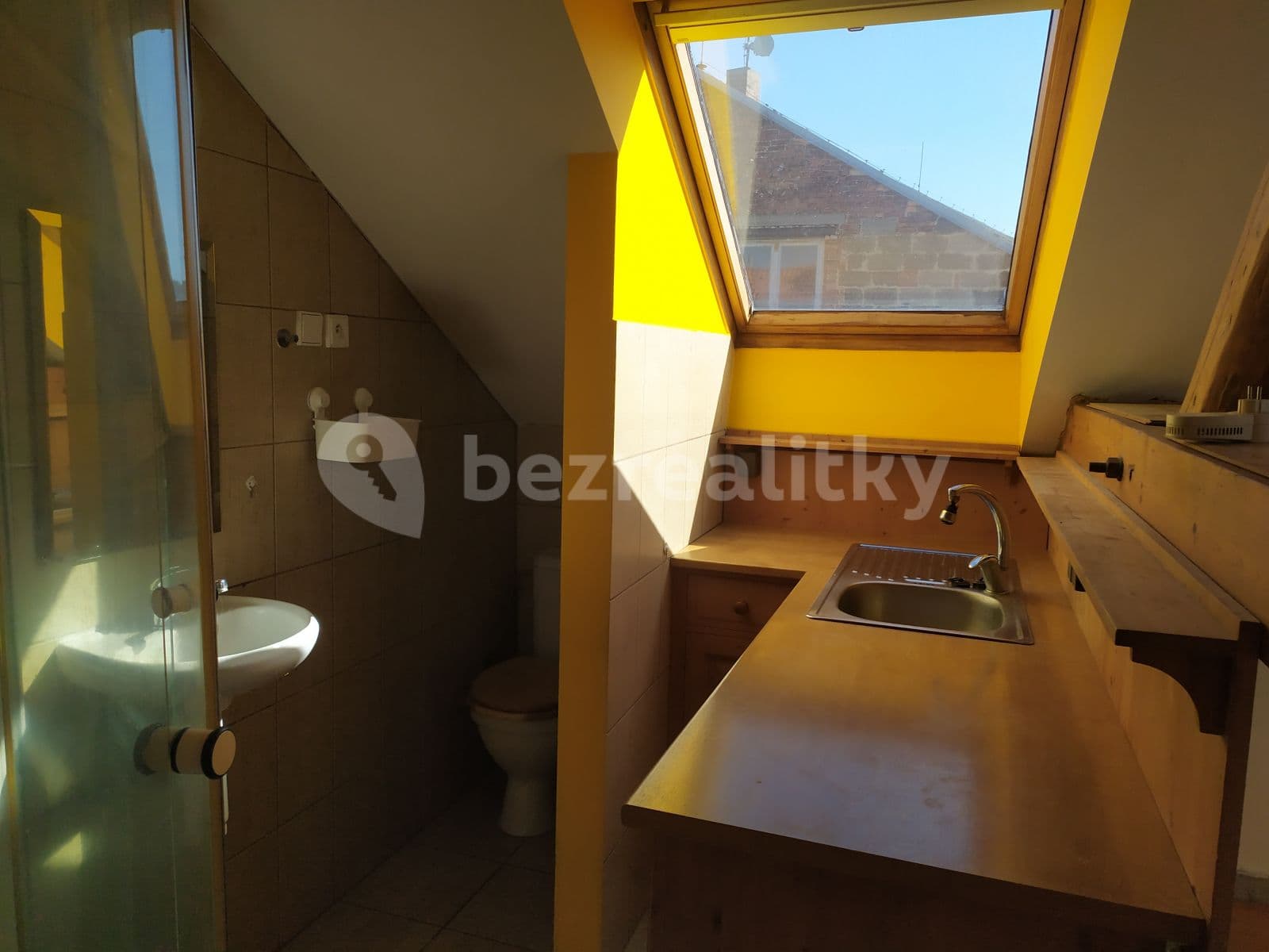 Pronájem bytu 1+kk 36 m², Dolnoměcholupská, Praha, Praha Pronájem bytu 1+kk 36 m², Dolnoměcholupská, Praha, Praha