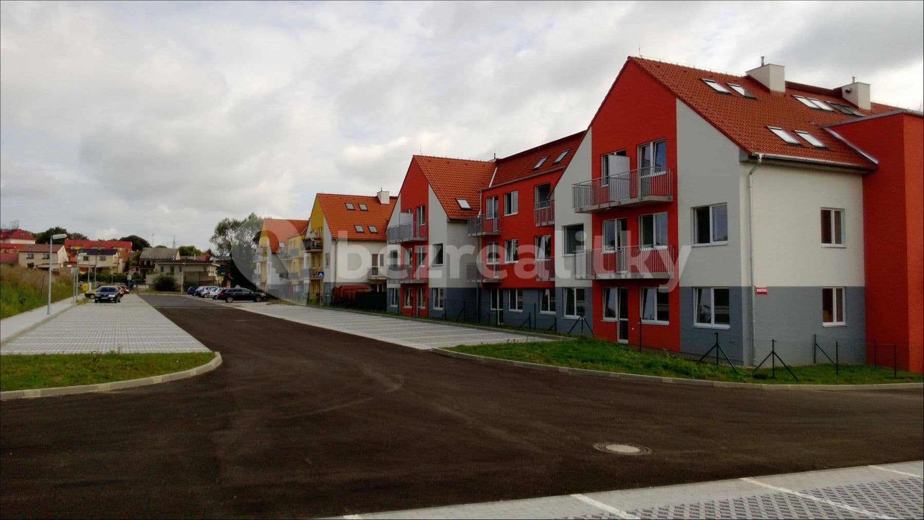 Pronájem bytu 2+kk 63 m², Mirešická, Jinočany, Středočeský kraj Pronájem bytu 2+kk 63 m², Mirešická, Jinočany, Středočeský kraj