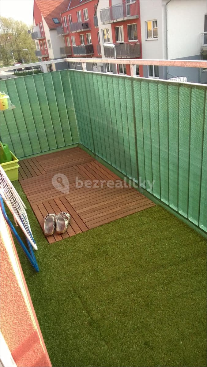 Pronájem bytu 2+kk 63 m², Mirešická, Jinočany, Středočeský kraj Pronájem bytu 2+kk 63 m², Mirešická, Jinočany, Středočeský kraj