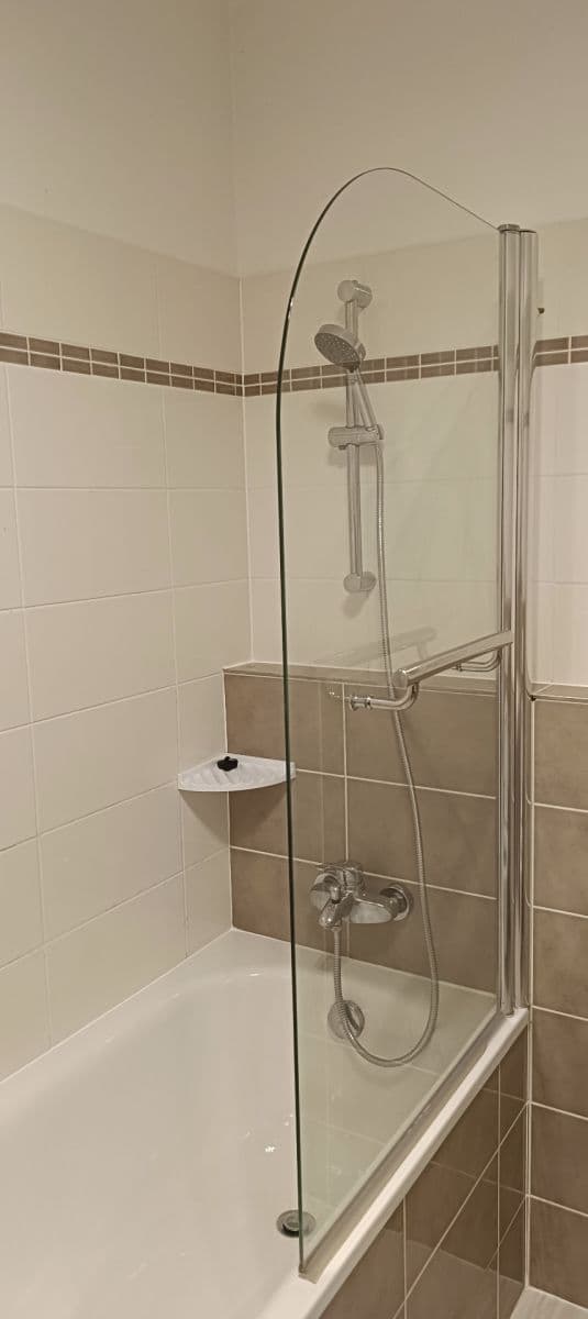 Pronájem bytu 2+kk 63 m², Mirešická, Jinočany, Středočeský kraj Pronájem bytu 2+kk 63 m², Mirešická, Jinočany, Středočeský kraj