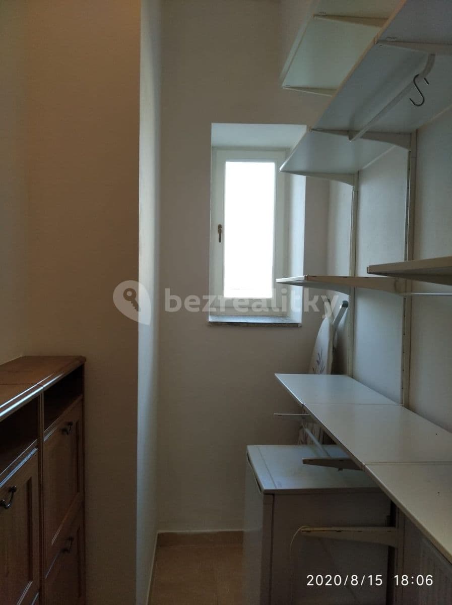 Pronájem bytu 2+1 72 m², Kollárova, Kutná Hora, Středočeský kraj Pronájem bytu 2+1 72 m², Kollárova, Kutná Hora, Středočeský kraj