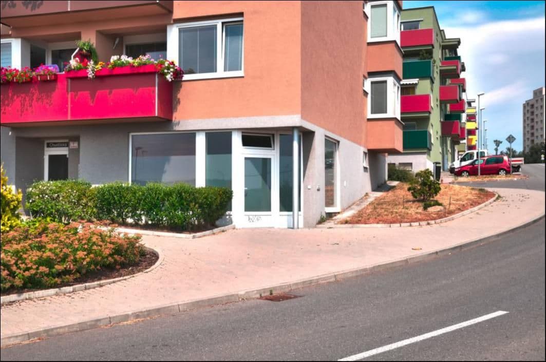 Pronájem nebytového prostoru 75 m², Hvozdecká, Brno, Jihomoravský kraj Pronájem nebytového prostoru 75 m², Hvozdecká, Brno, Jihomoravský kraj