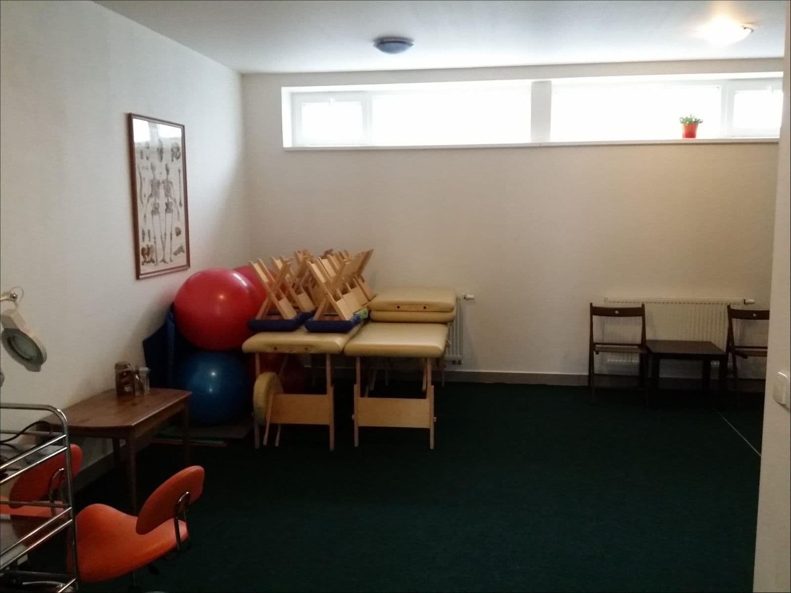 Pronájem nebytového prostoru 75 m², Hvozdecká, Brno, Jihomoravský kraj Pronájem nebytového prostoru 75 m², Hvozdecká, Brno, Jihomoravský kraj