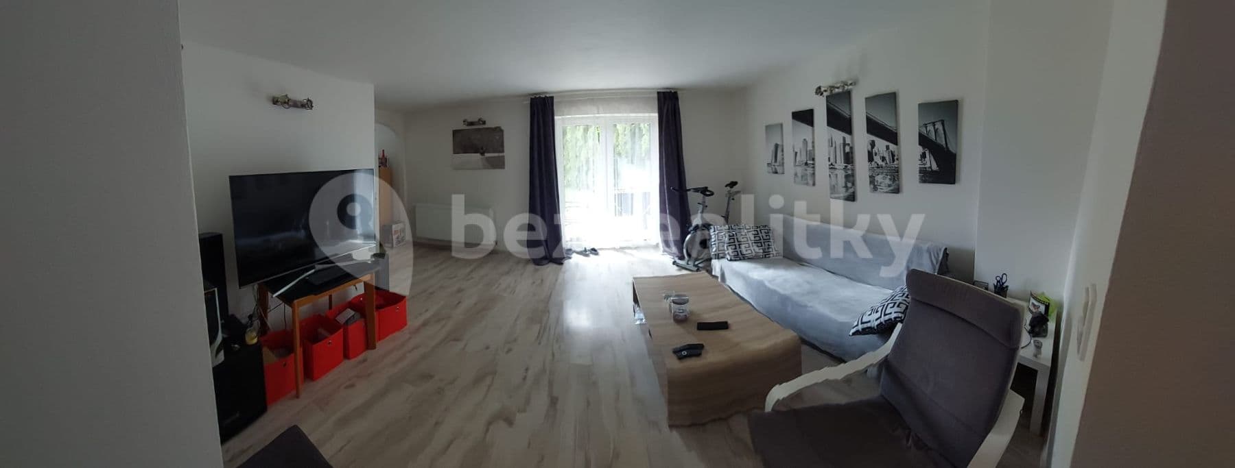 Pronájem bytu 2+1 60 m², Českobratrská, Olomouc, Olomoucký kraj Pronájem bytu 2+1 60 m², Českobratrská, Olomouc, Olomoucký kraj