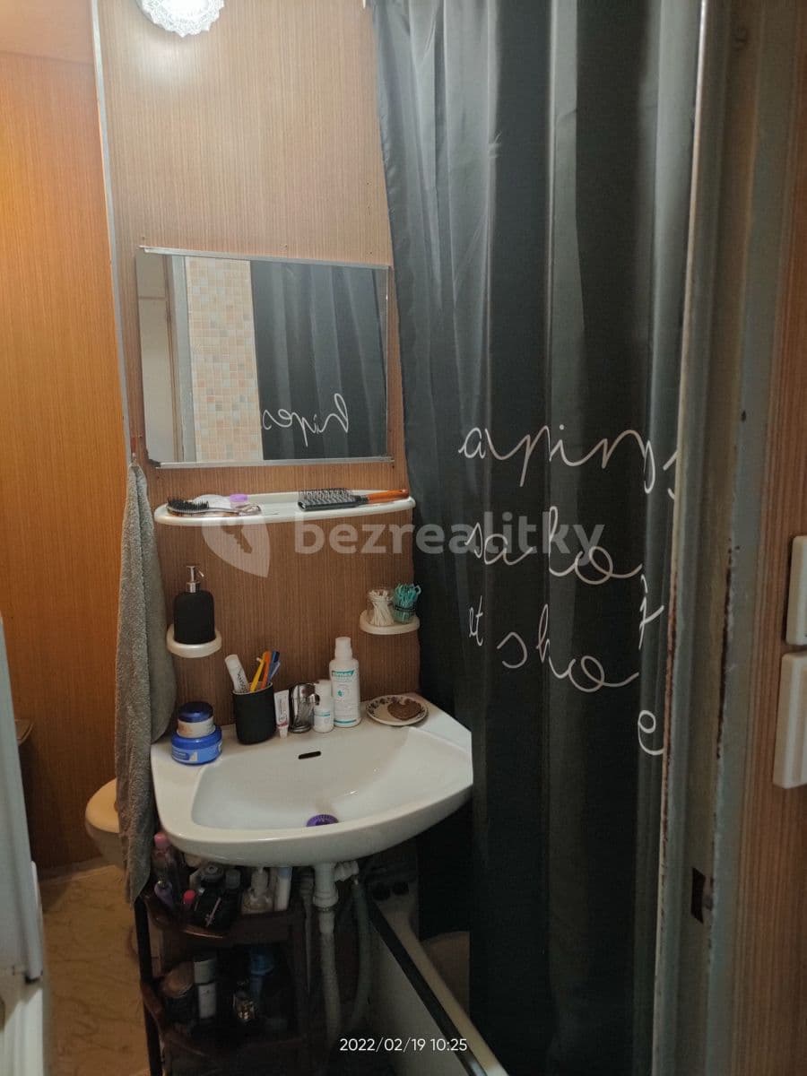 Pronájem bytu Garsoniéra 35 m², Dobevská, Praha, Praha Pronájem bytu Garsoniéra 35 m², Dobevská, Praha, Praha
