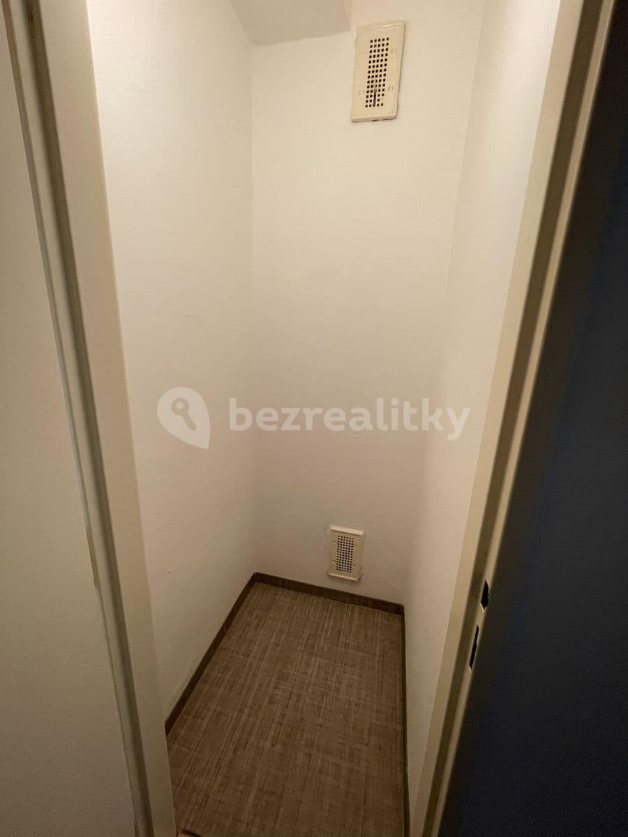 Pronájem bytu 2+1 56 m², Petra Jilemnického, Most, Ústecký kraj