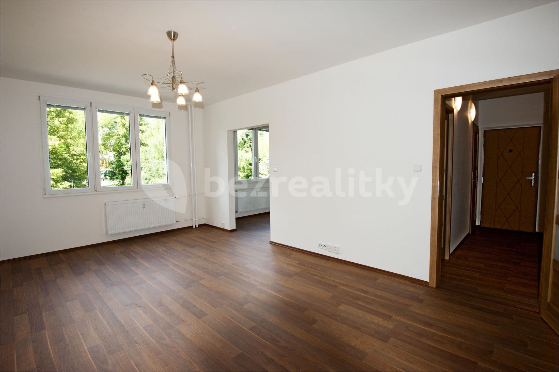 Pronájem bytu 2+1 67 m², Zárubova, Praha, Praha Pronájem bytu 2+1 67 m², Zárubova, Praha, Praha