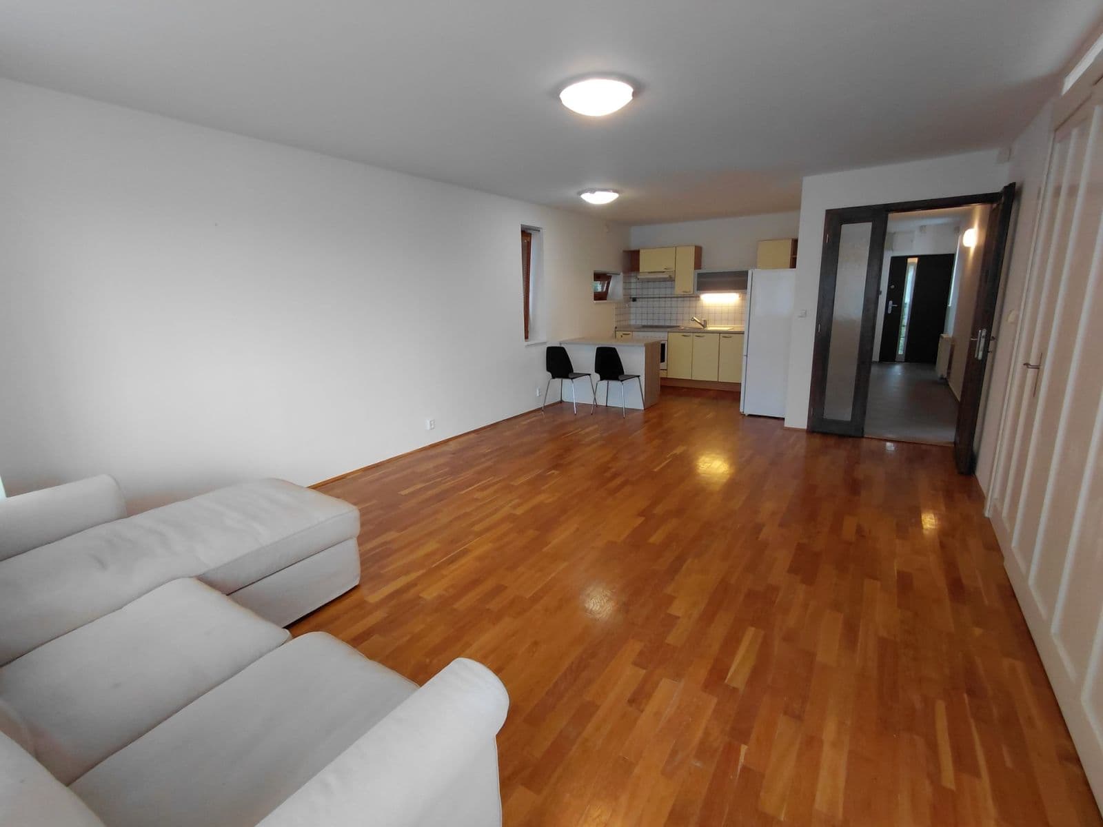 Pronájem bytu 3+kk 87 m², Kubišova, Praha, Praha Pronájem bytu 3+kk 87 m², Kubišova, Praha, Praha