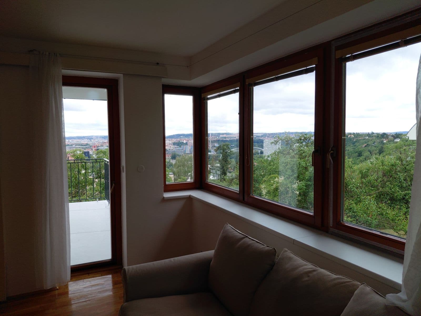 Pronájem bytu 3+kk 87 m², Kubišova, Praha, Praha Pronájem bytu 3+kk 87 m², Kubišova, Praha, Praha