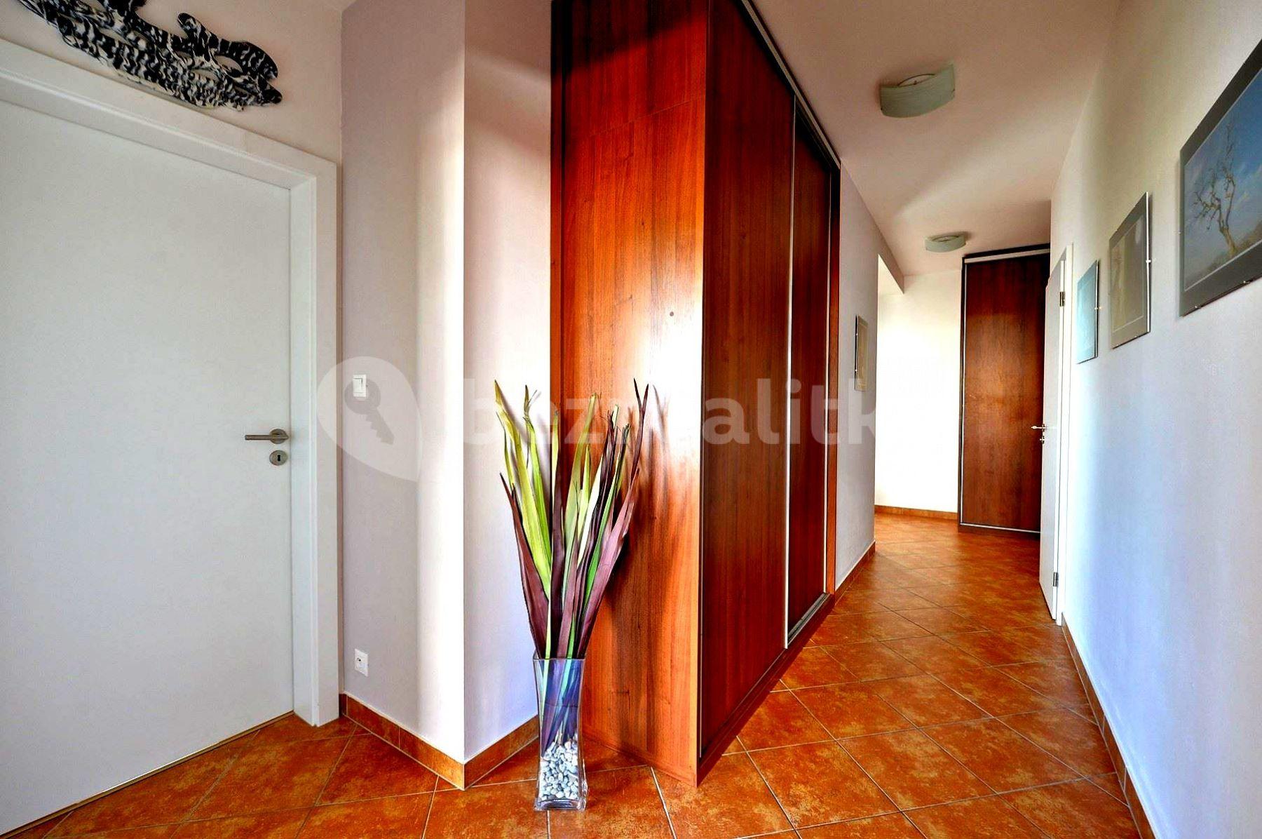 Pronájem bytu 4+kk 105 m², V Třešňovce, Praha, Praha