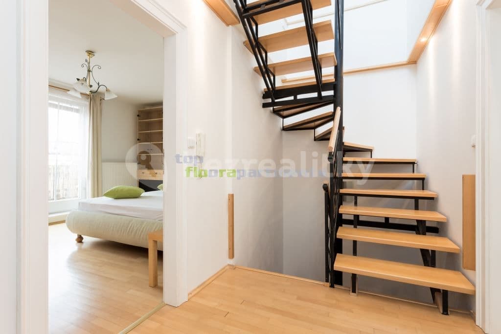 Pronájem bytu 5+kk 240 m², Přemyslovská, Praha, Praha Pronájem bytu 5+kk 240 m², Přemyslovská, Praha, Praha
