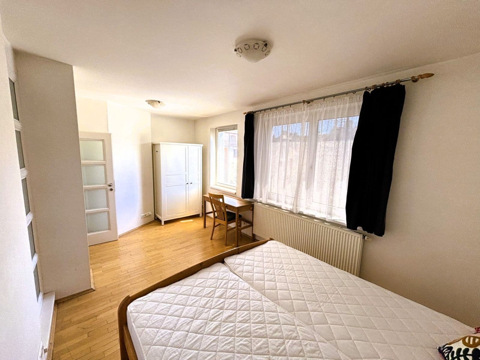 Pronájem bytu 5+kk 240 m², Přemyslovská, Praha, Praha Pronájem bytu 5+kk 240 m², Přemyslovská, Praha, Praha