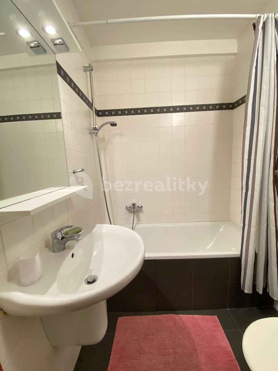 Pronájem bytu Garsoniéra 26 m², Biskupcova, Praha, Praha Pronájem bytu Garsoniéra 26 m², Biskupcova, Praha, Praha